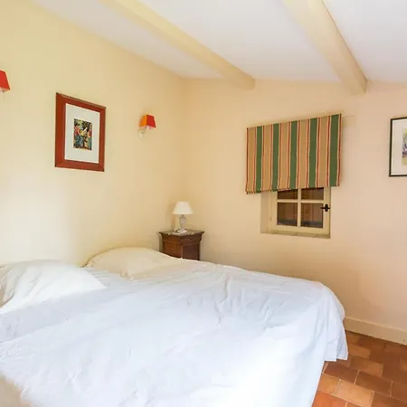 Mauzac-et-grand-castang Sleeps 16 Pool Wifi فيلة *