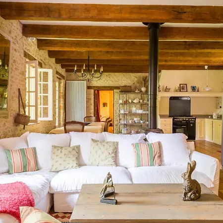 Mauzac-et-grand-castang Sleeps 16 Pool Wifi *